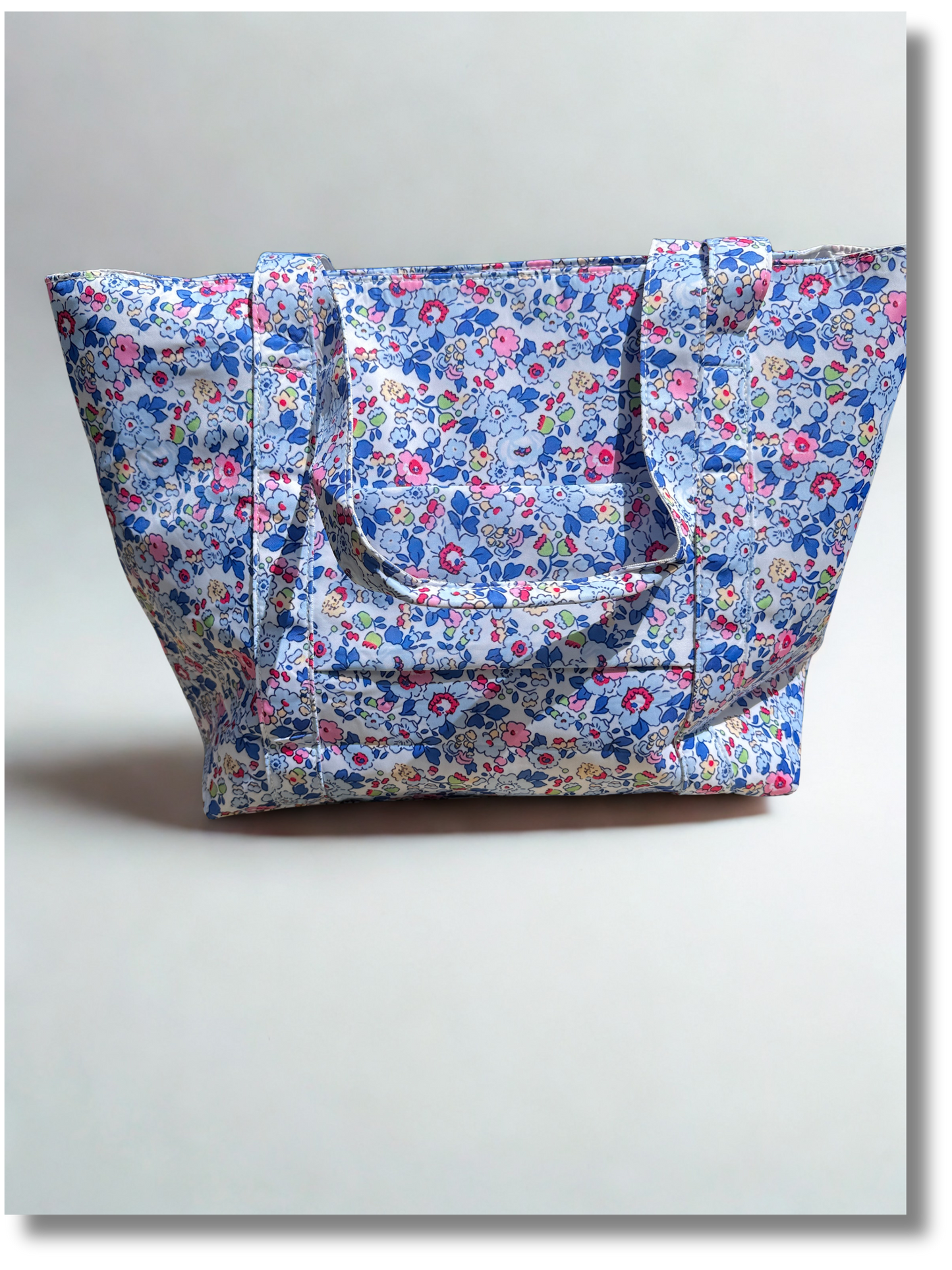 Liberty Betsy Oversized Tote Bag | Lightweight Women's Shoulder Tote