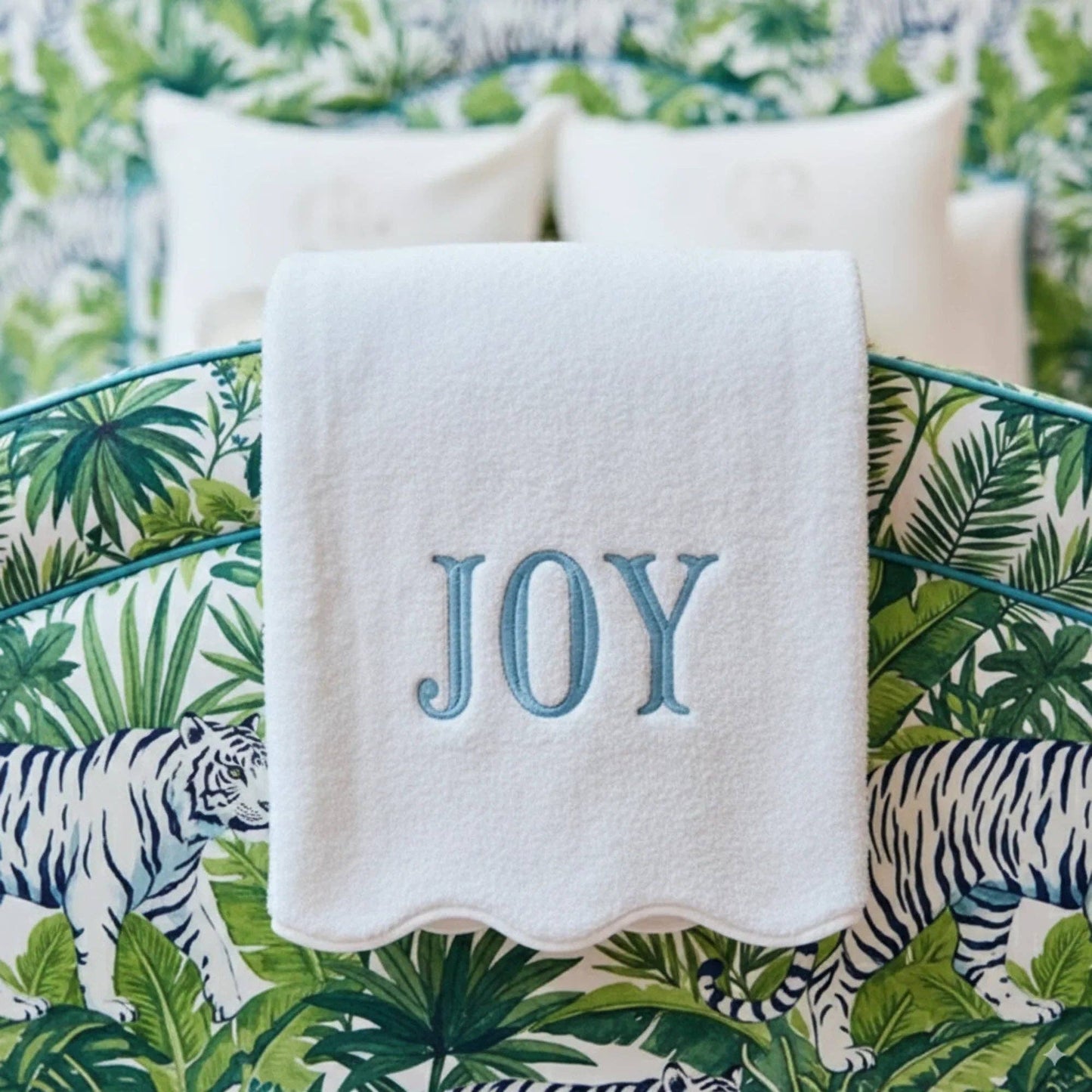 Bath Towels – Fluffy, Ultra Soft & Highly Absorbent (4 pieces)