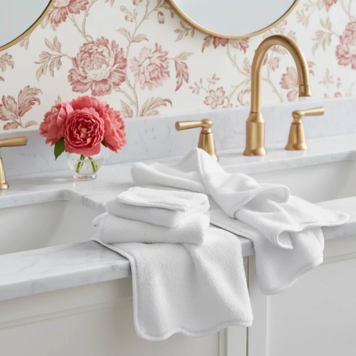 Bath Towels – Fluffy, Ultra Soft & Highly Absorbent (4 pieces)